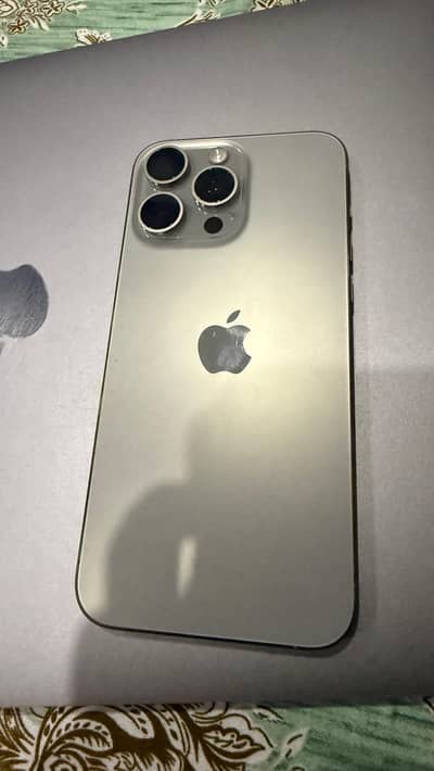 15 Pro max 256GB JV Condition 10/10