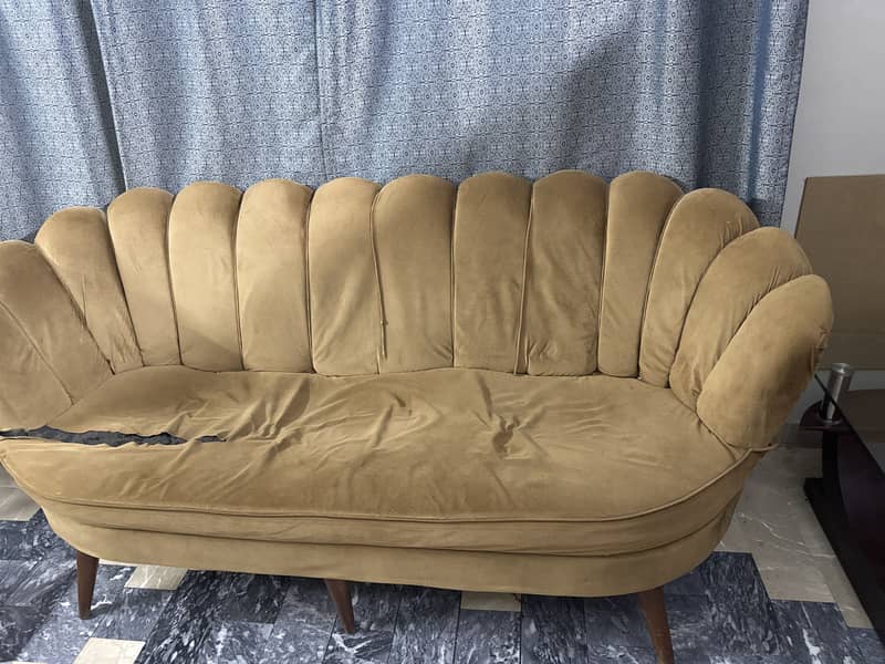 Sofa set 0