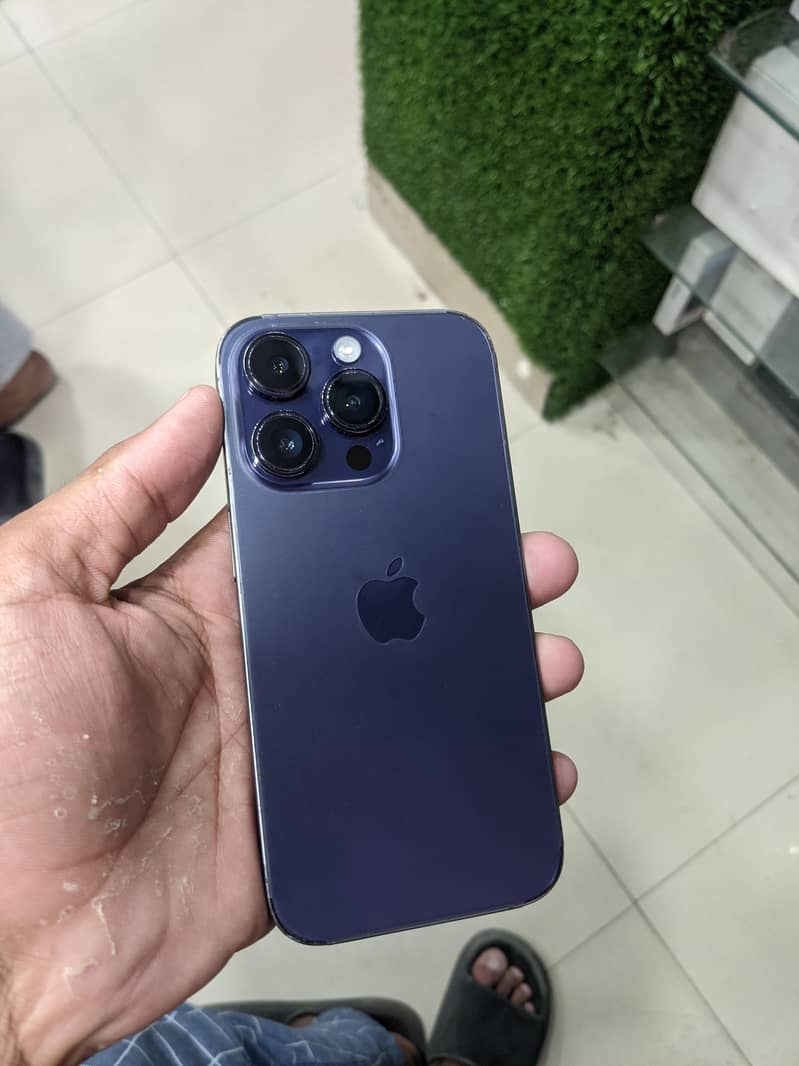 iphone 14 pro max 3