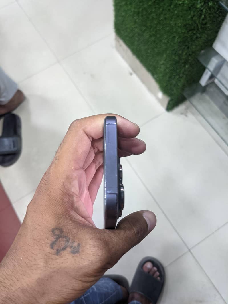 iphone 14 pro max 7