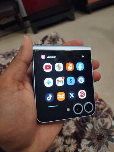 Samsung Z flip 6 ,original official price paid pta approved