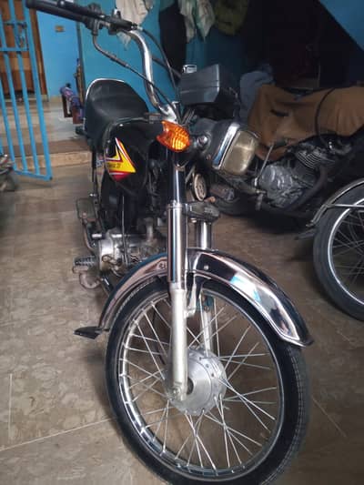 Honda CD 70 2020