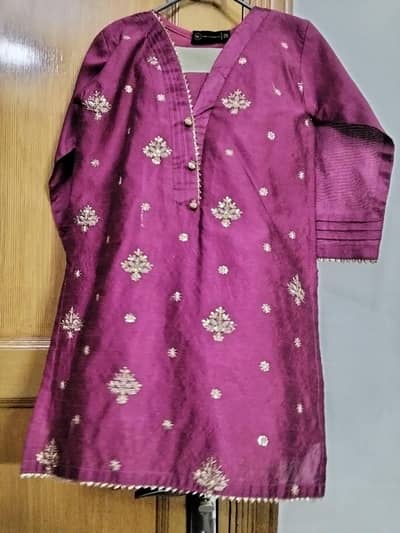 Amna Khadija Eid collection