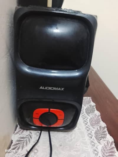 speaker best used urgentl sale