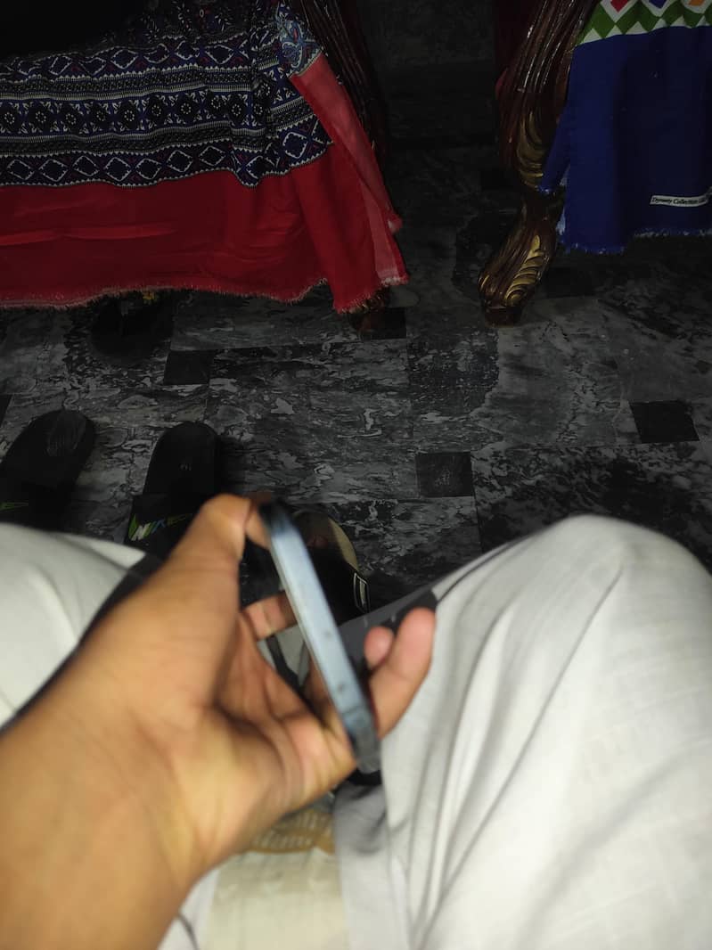 Apple iPhone 12 1