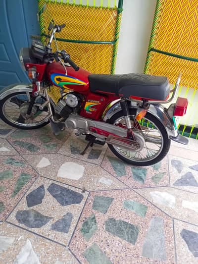 Yamaha Royal YB 100  2006 model original condition