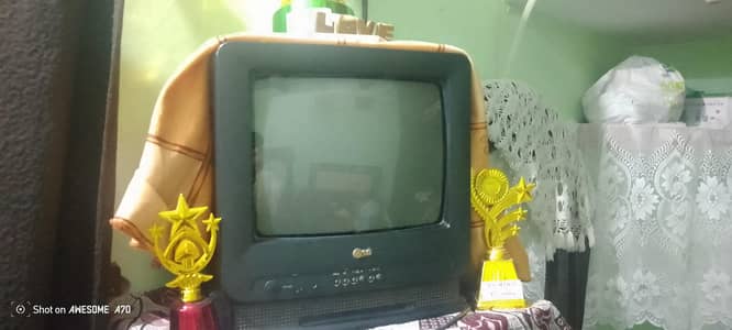LG TV for sale