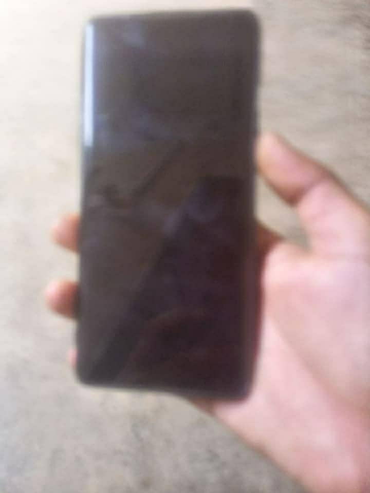 OnePlus 8 5g 0
