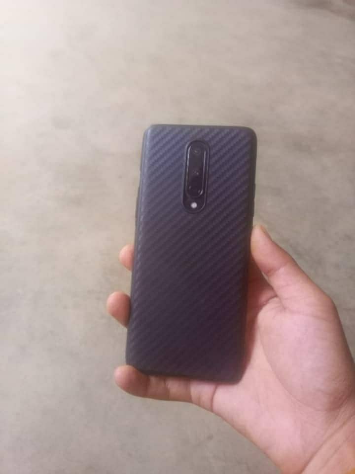 OnePlus 8 5g 1
