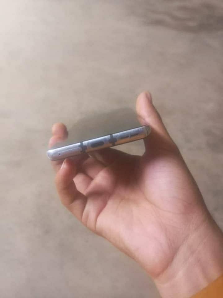 OnePlus 8 5g 2