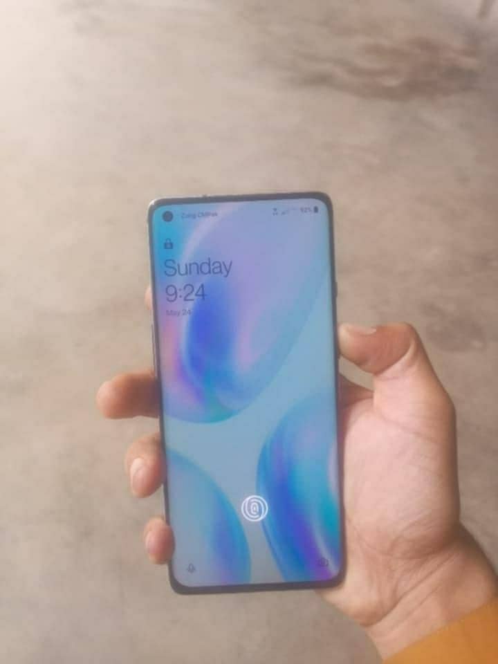 OnePlus 8 5g 6