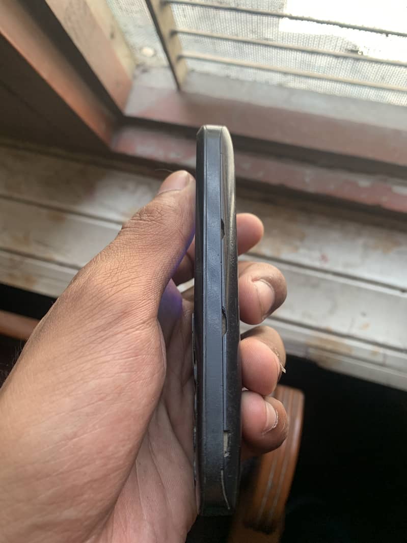 Digit 4G 7