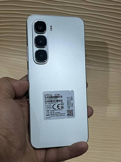 infinix hot 60. i 6.128gb