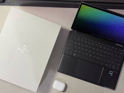 HP Spectre x360 14 (13th Gen i7) – Premium 2‑in‑1 Ultrabook