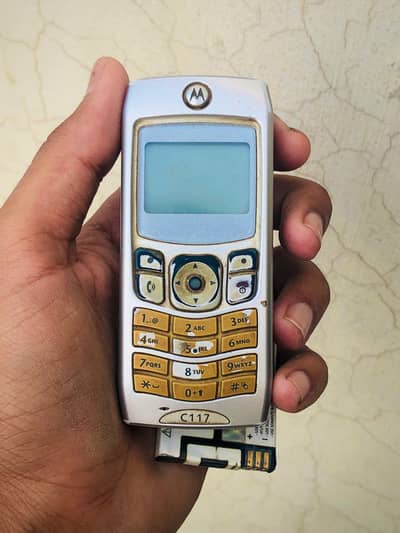 Motorola c117