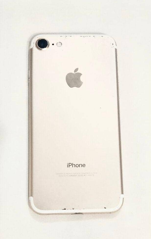 Apple iPhone 7 1