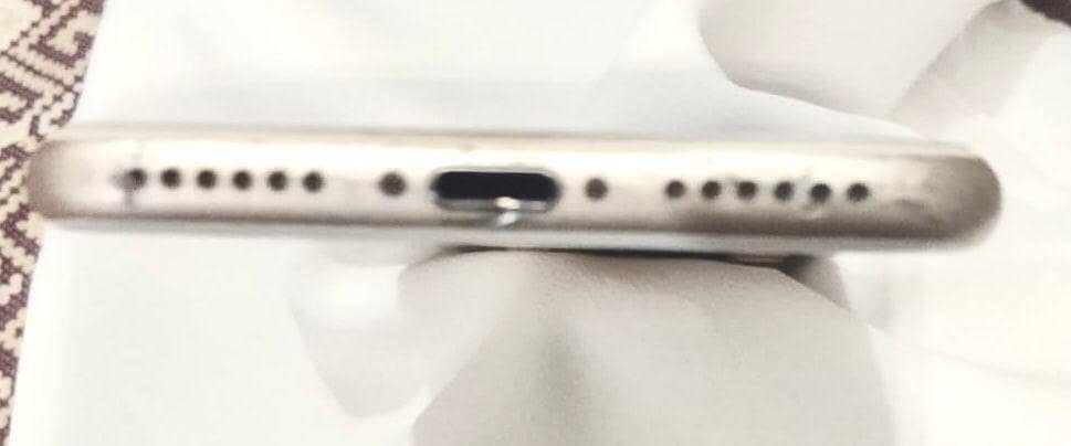 Apple iPhone 7 4