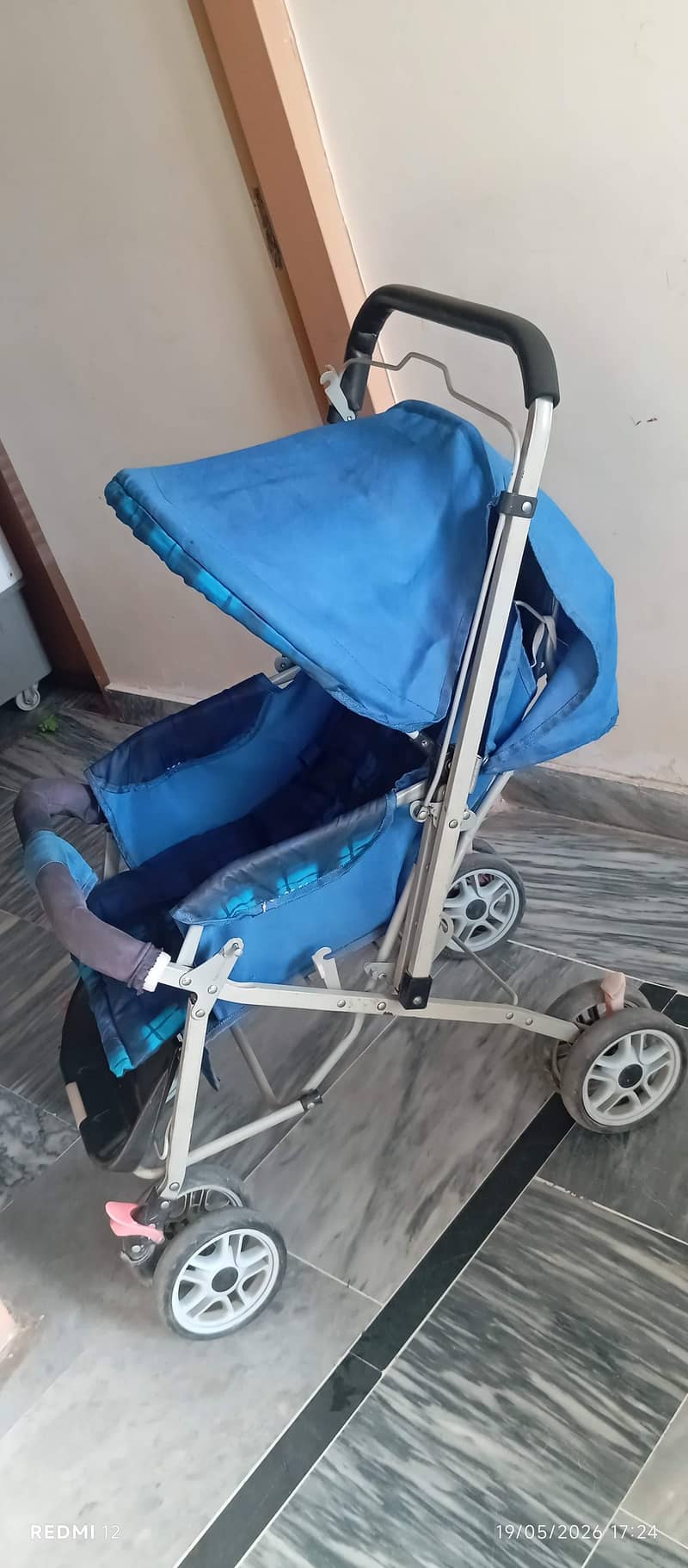 used pram 0