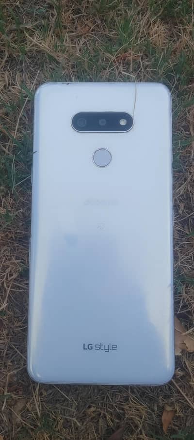 LG STYLE 3