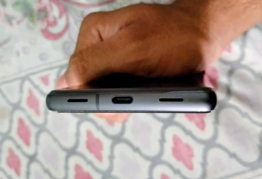 Google Pixel 7a 4