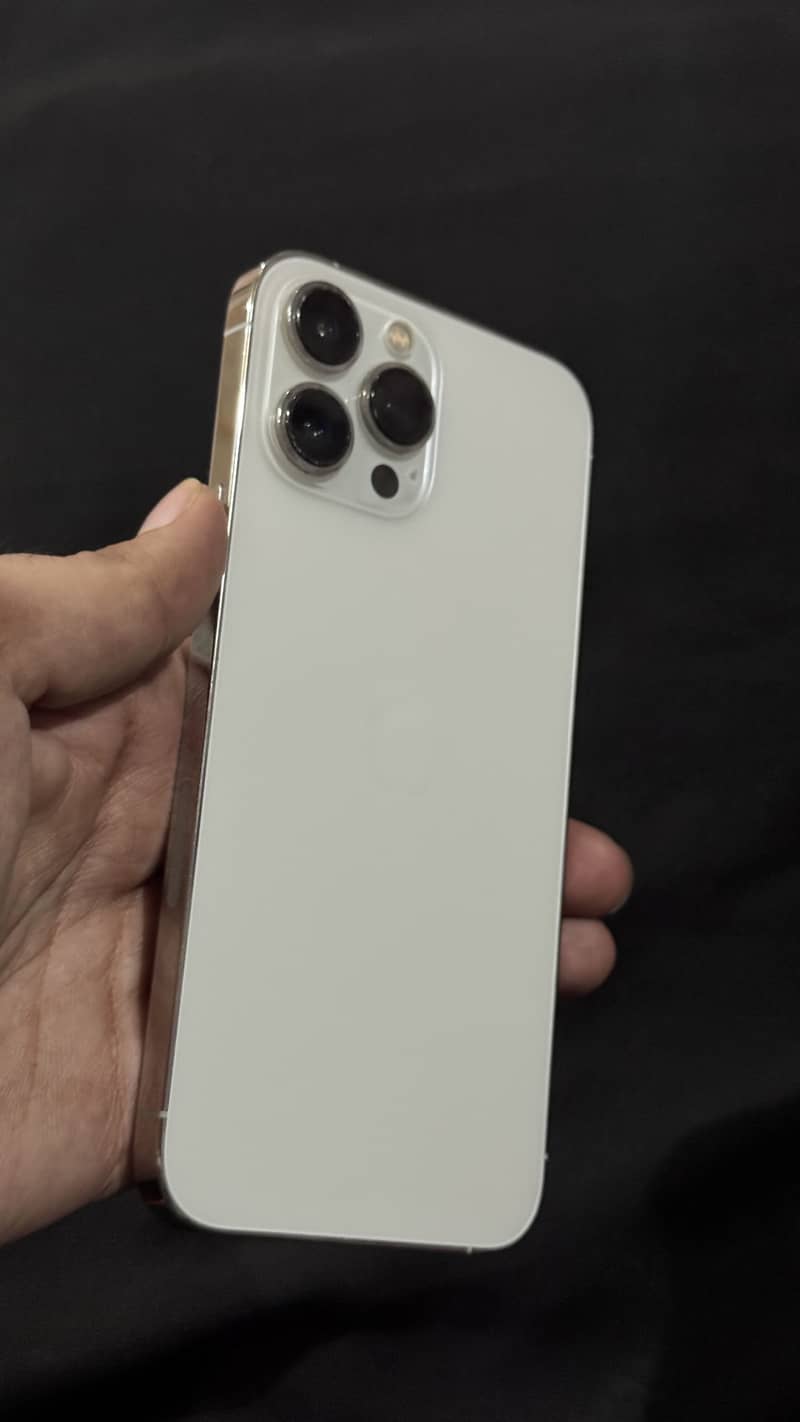 Iphone 13 Pro Max 1