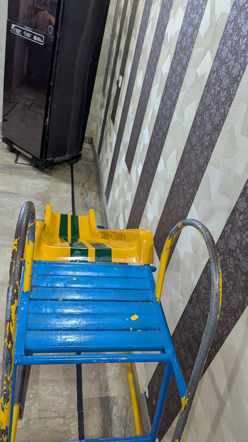 Slides in Mint Condition 3