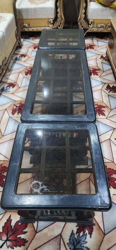 3 pcs table set good condition