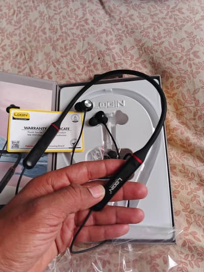 login ear phone  3000