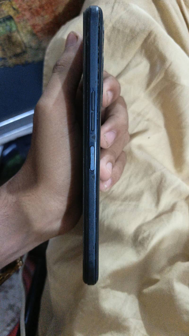 Tecno Camon 18t 2