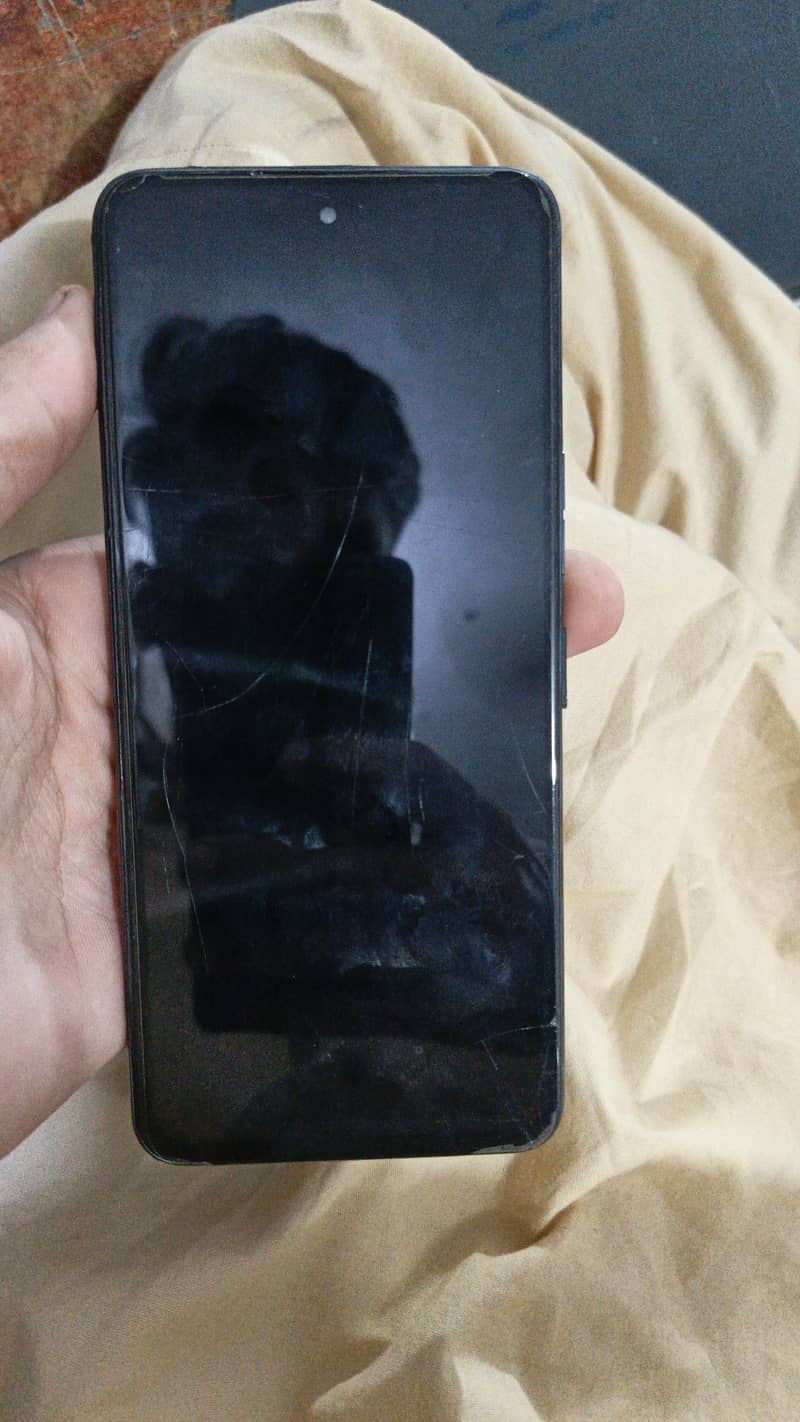 Tecno Camon 18t 5