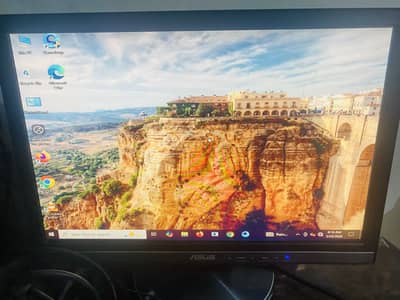 Original Asus Monitor 17 inch 2 in 1