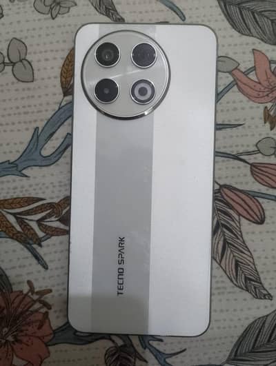 Tecno spark 30 pro