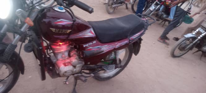 Havey bike Hero 125 Model 2004 VIP condition in Karachi 03142456233