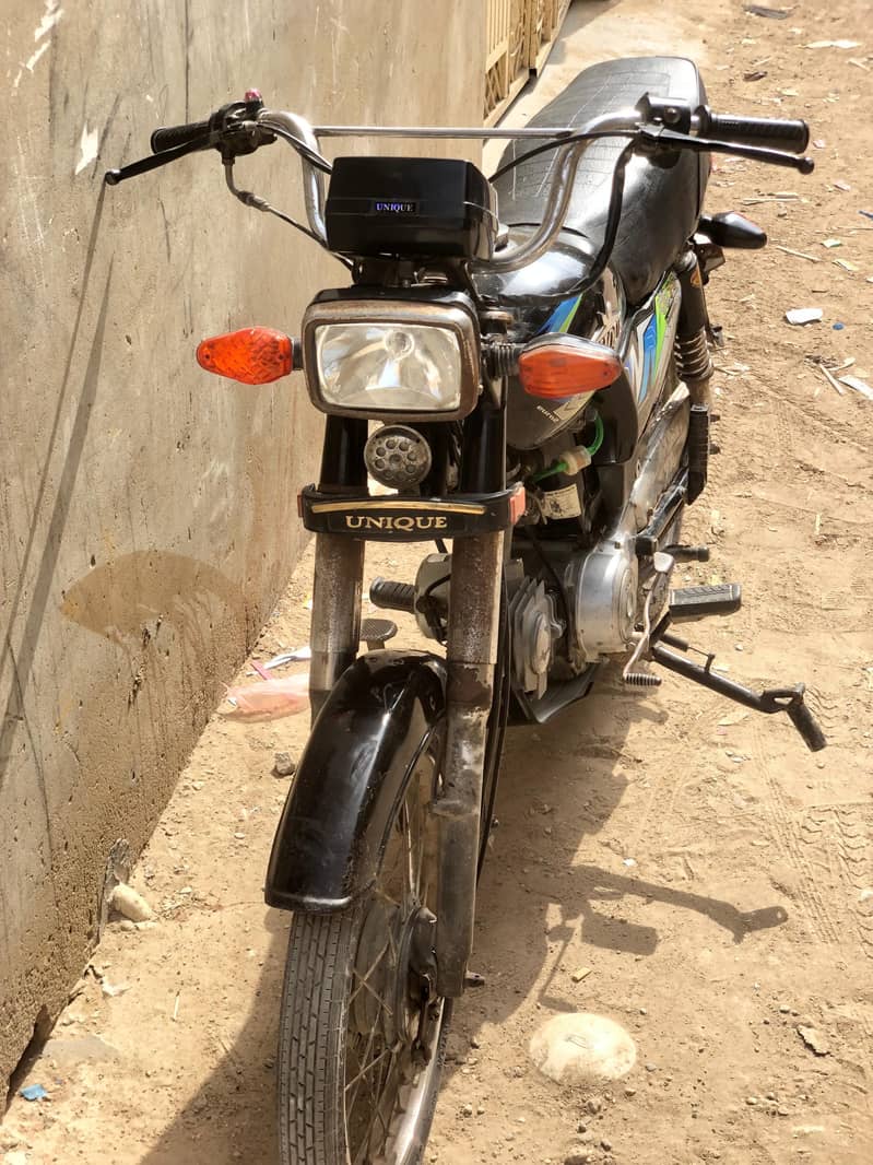 Unique 2022 model Karachi 6