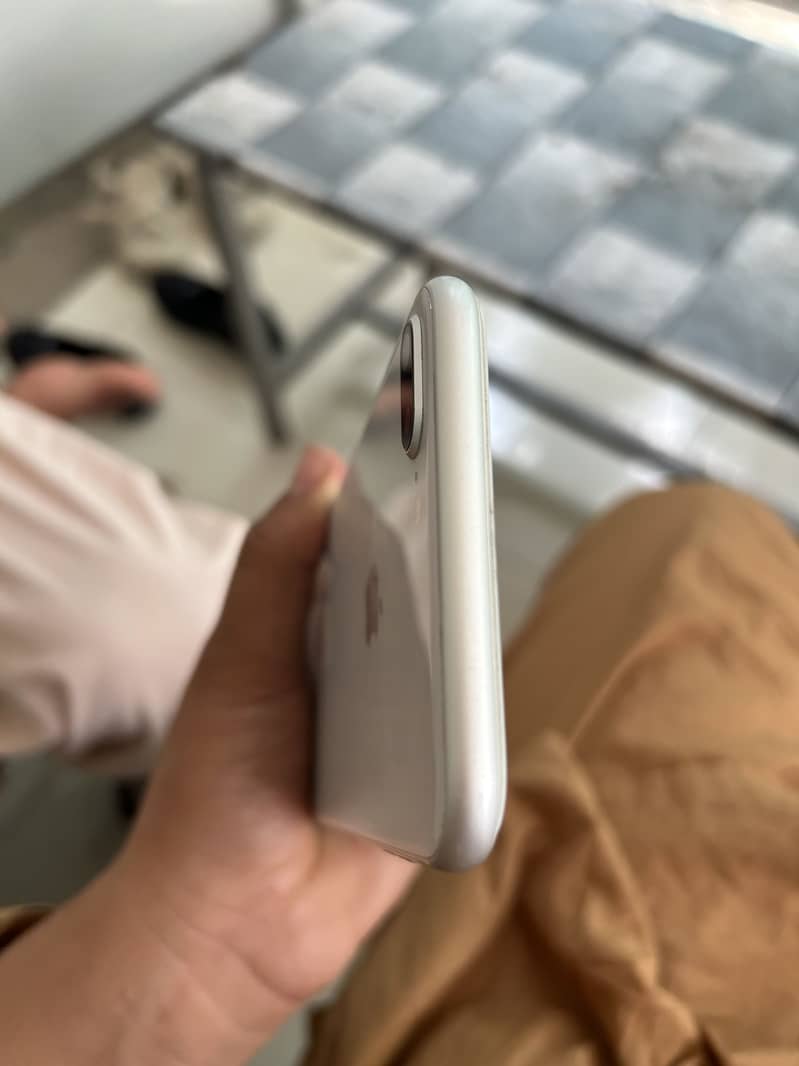 Apple iPhone 8 Plus 2
