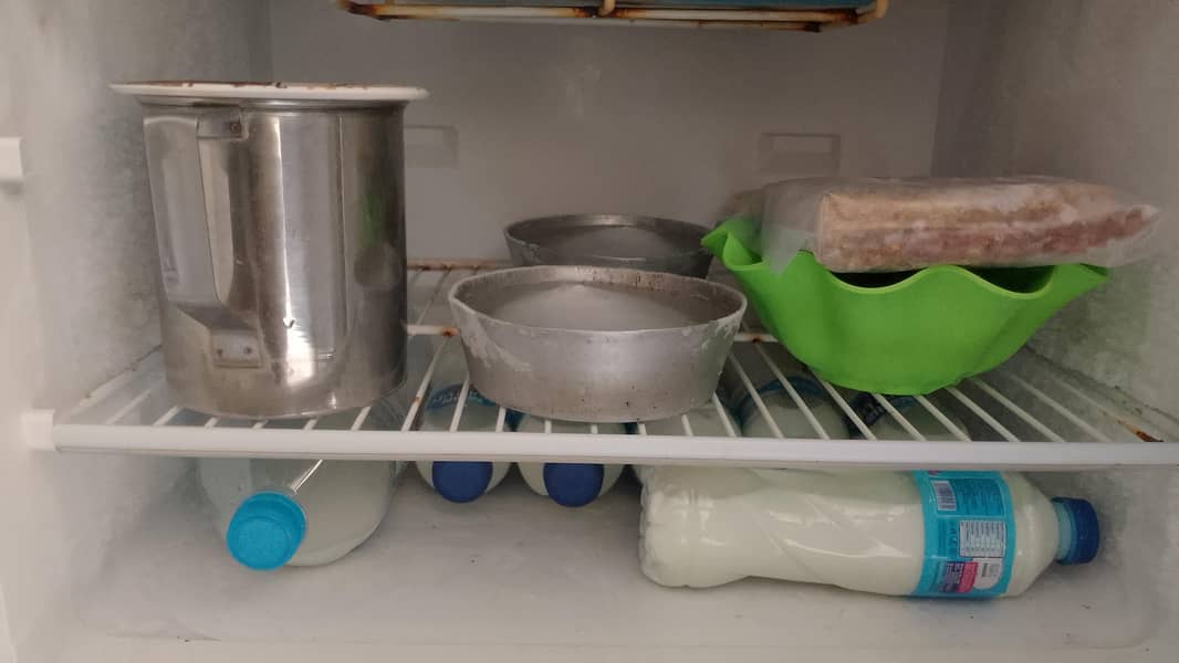 Dawlance fridge 1