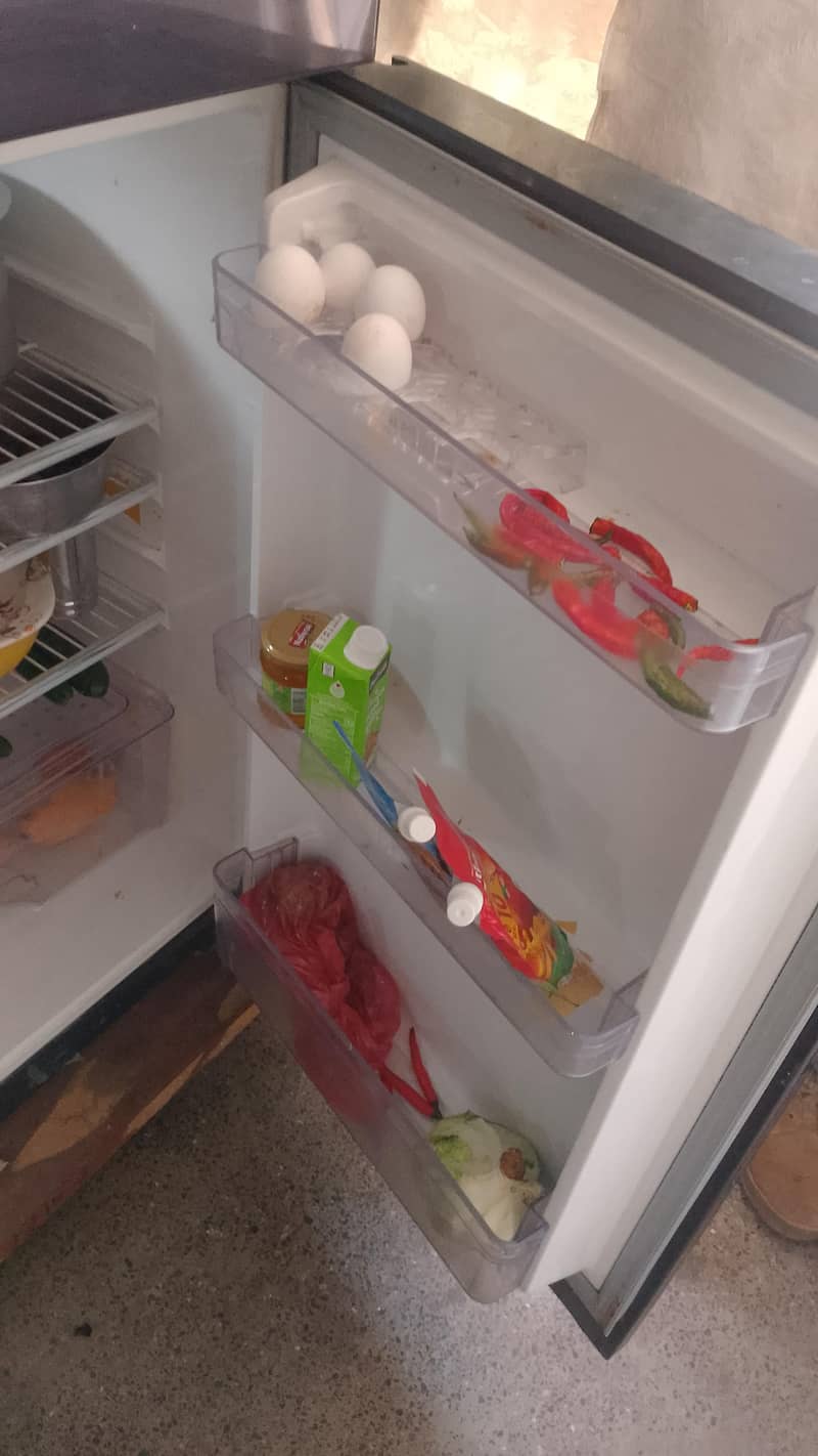Dawlance fridge 4