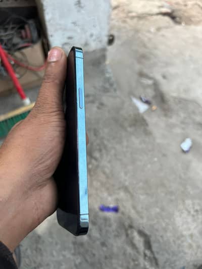 iPhone 12 Pro Max water pack