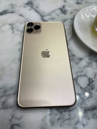 Iphone 11pro max 256gb pta approved