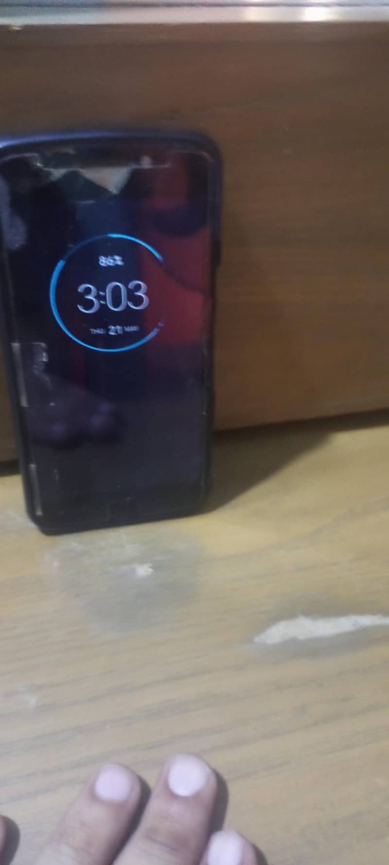 Moto E4 best 1