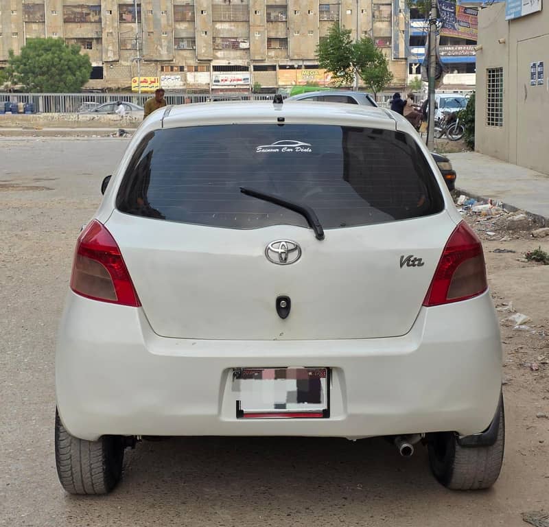 Vitz 1.0 5