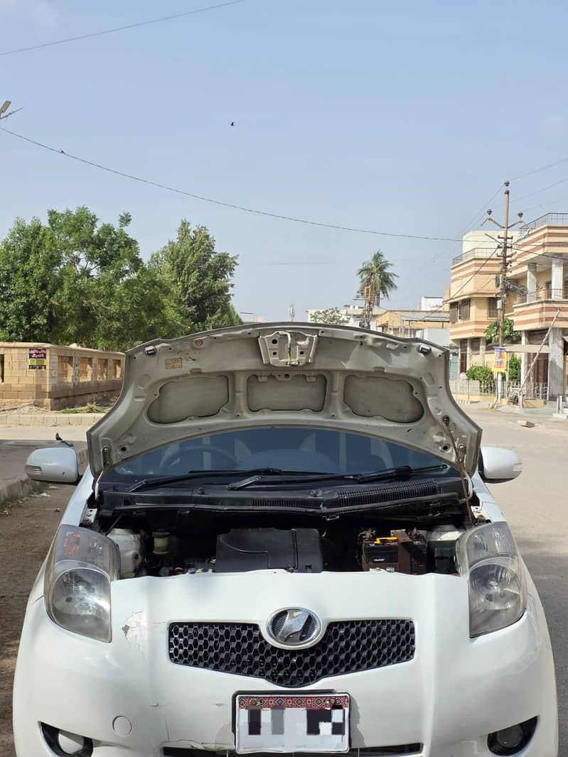 Vitz 1.0 17