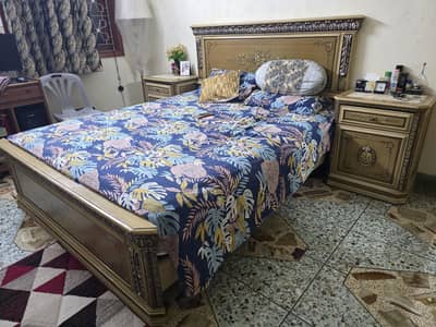 BED WITH SIDE TABLE & WARDROBE FOR SALE