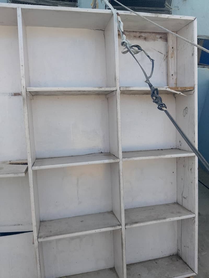shelves 0