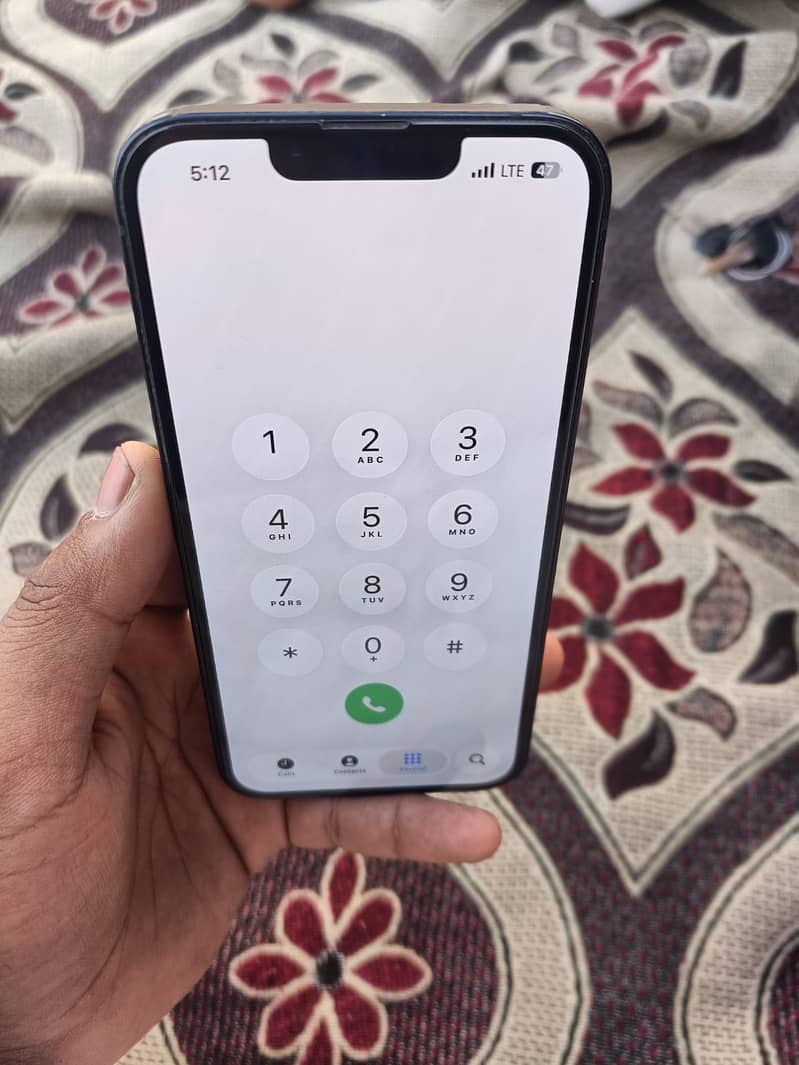 Apple iPhone 13 1