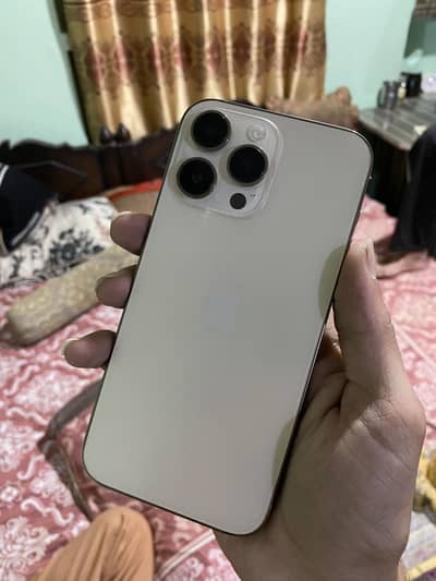 iPhone 14 Pro Max