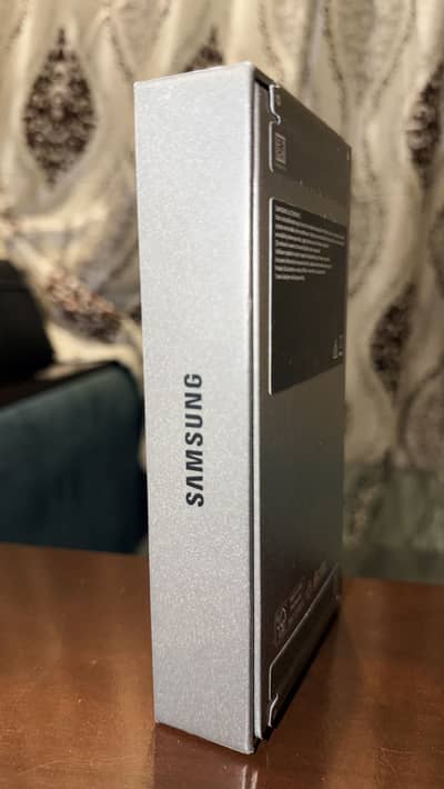 Samsung Mobile S25