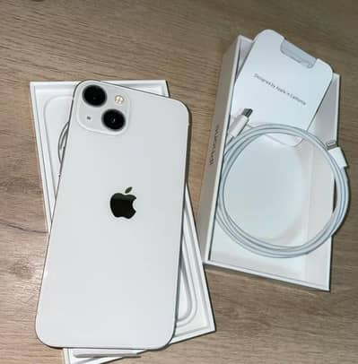Apple iPhone 13