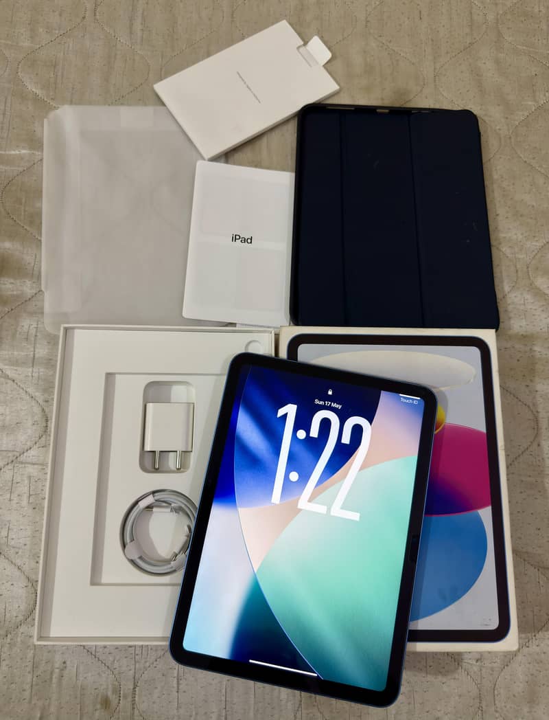 iPad 10 Gen Complete Box 1