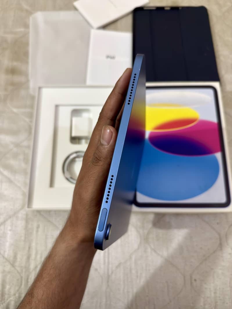 iPad 10 Gen Complete Box 5